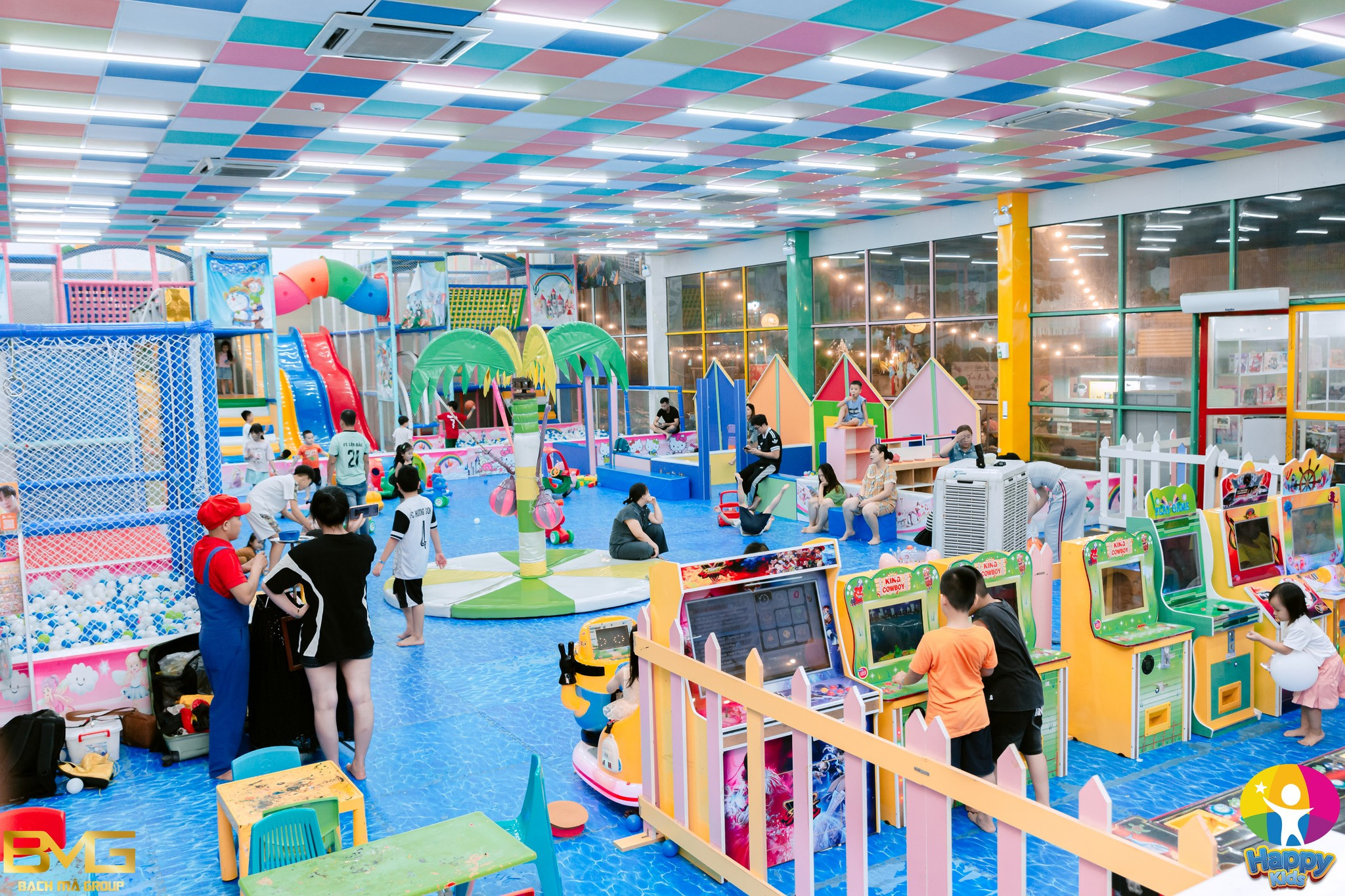 Happy Kids - Mây Garden Coffee