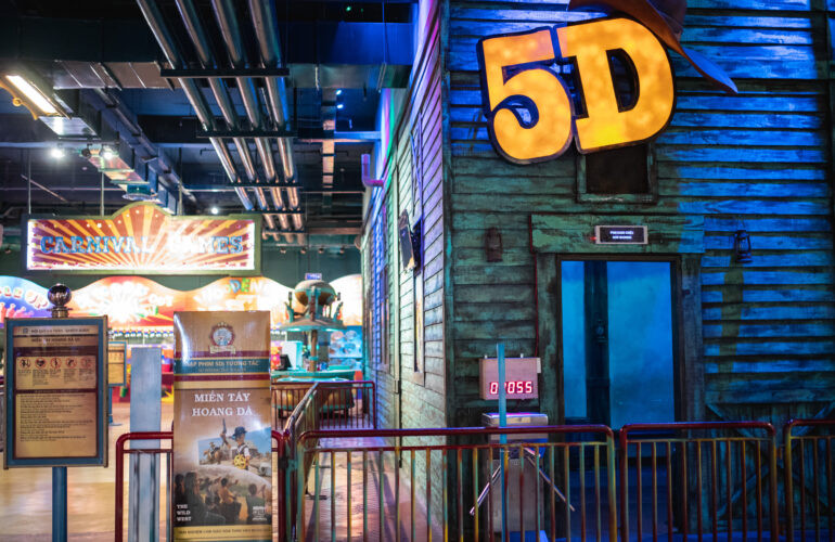 Bà Nà Hills Fantasy Park