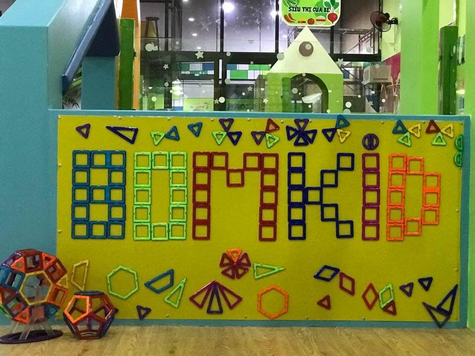 Khu vui chơi Bom Kids