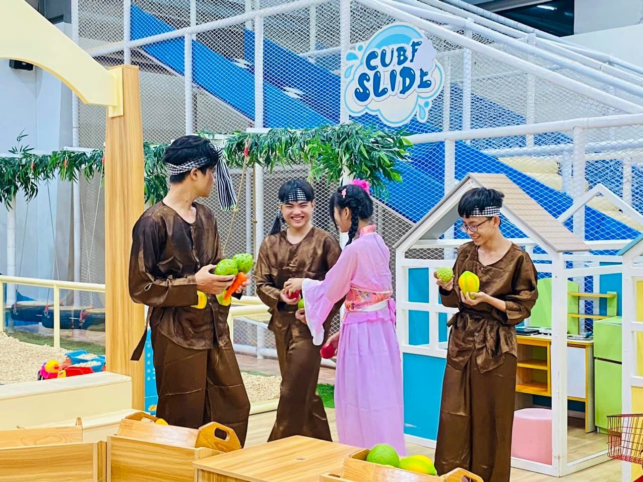 Khu Vui Chơi Trẻ Em, Cafe, Quán Ăn Gia Đình 2N+