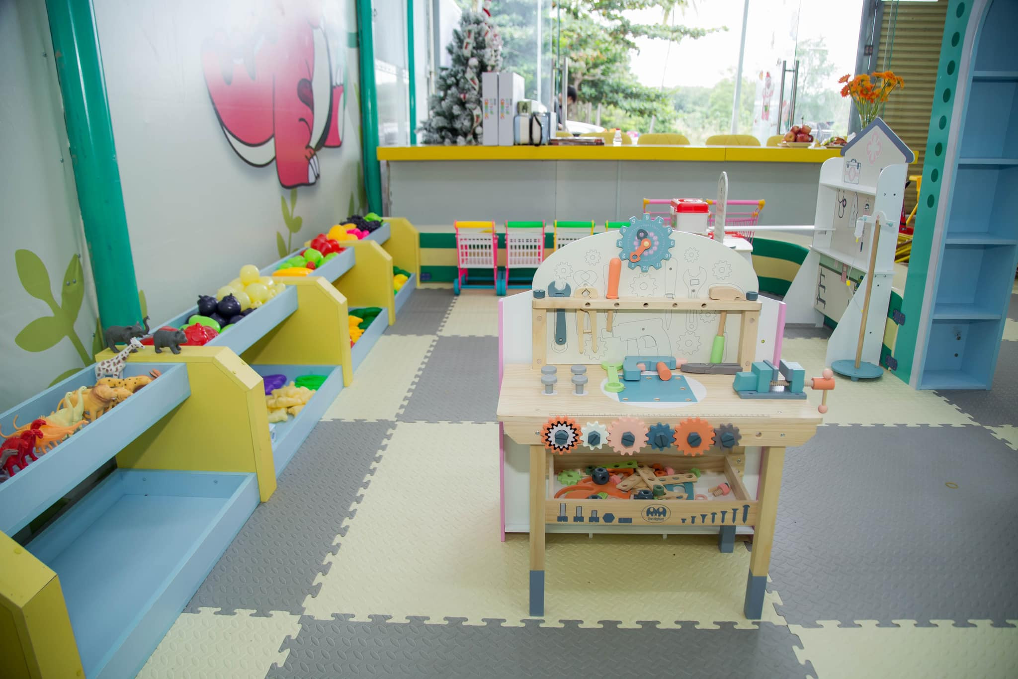 Khu vui chơi trẻ em Củ Cải Town