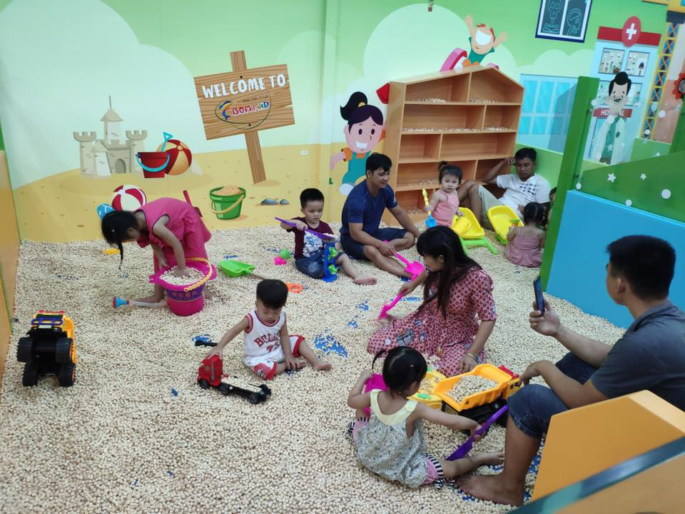 Khu vui chơi Bom Kids
