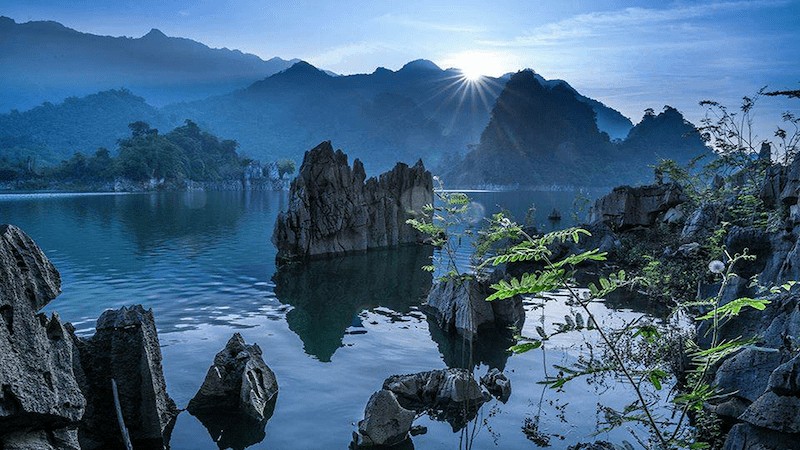 Hồ Na Hang