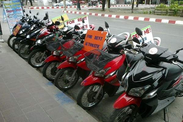 Cho thuê xe máy Nhi Nguyễn