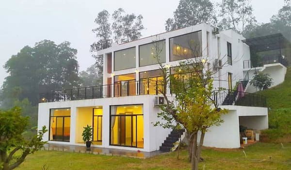 Ngộ Homestay and Villa