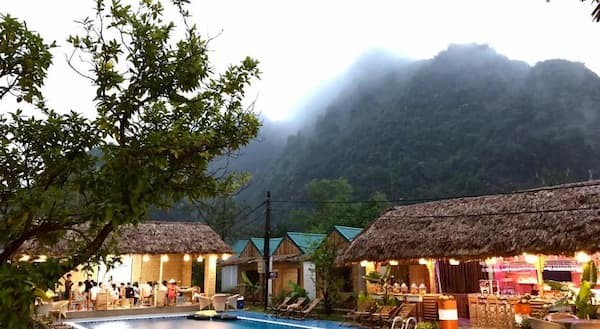 Trang An Bungalow With Pool & Moutain view