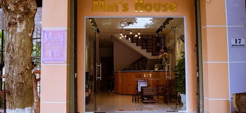 Min's house